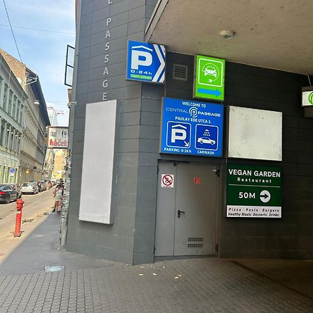 Luxury Suites Down Town Budapest Exterior photo