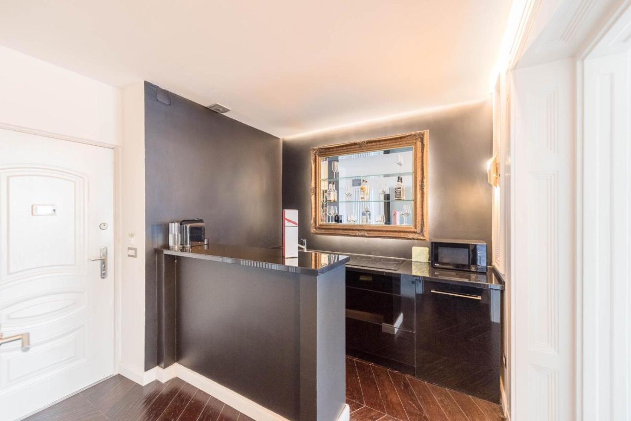 Luxury Suites Down Town Budapest Exterior photo